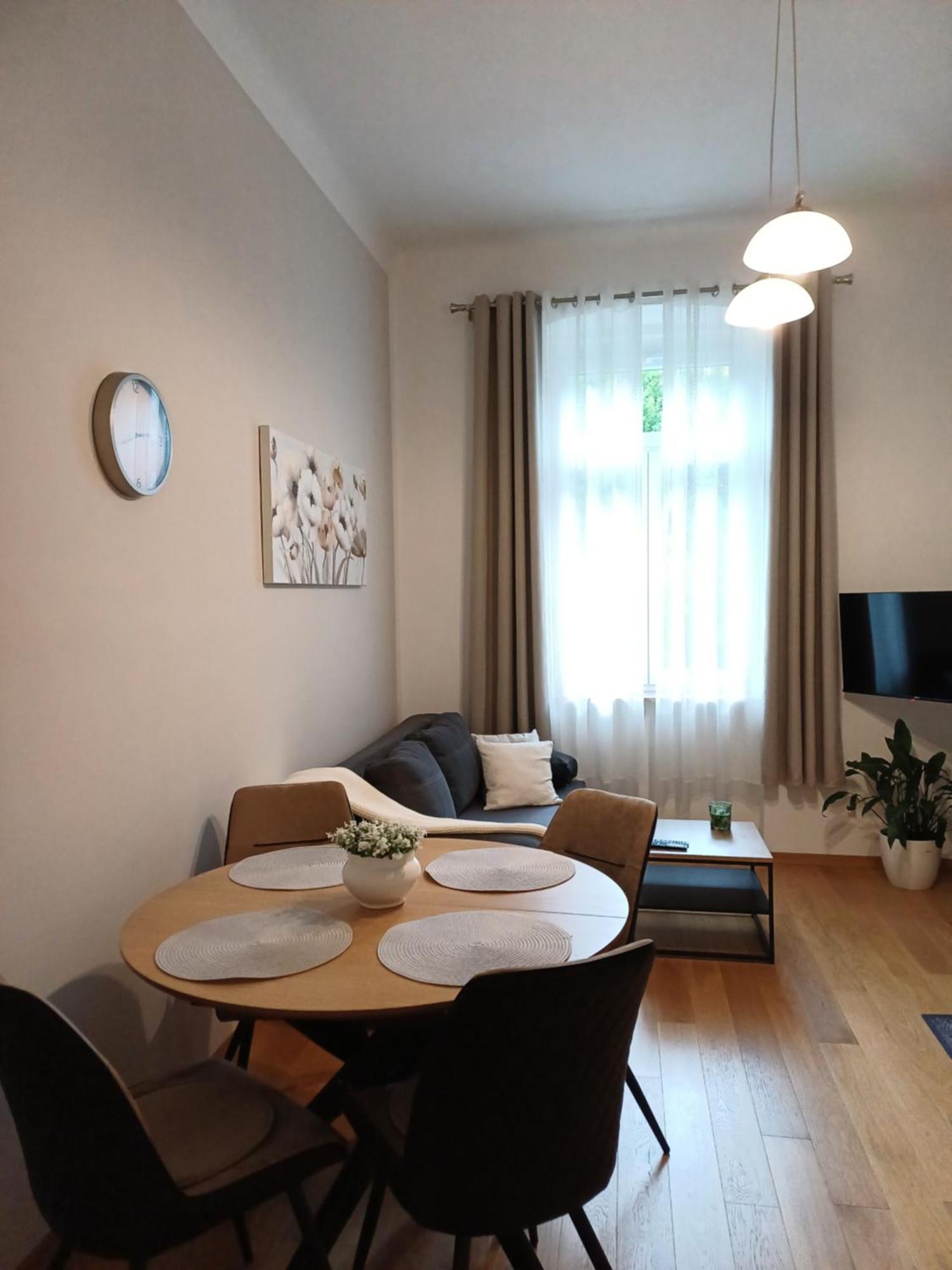 Apartment Zdenka - 100 M From The Beach 奥帕提亚 外观 照片
