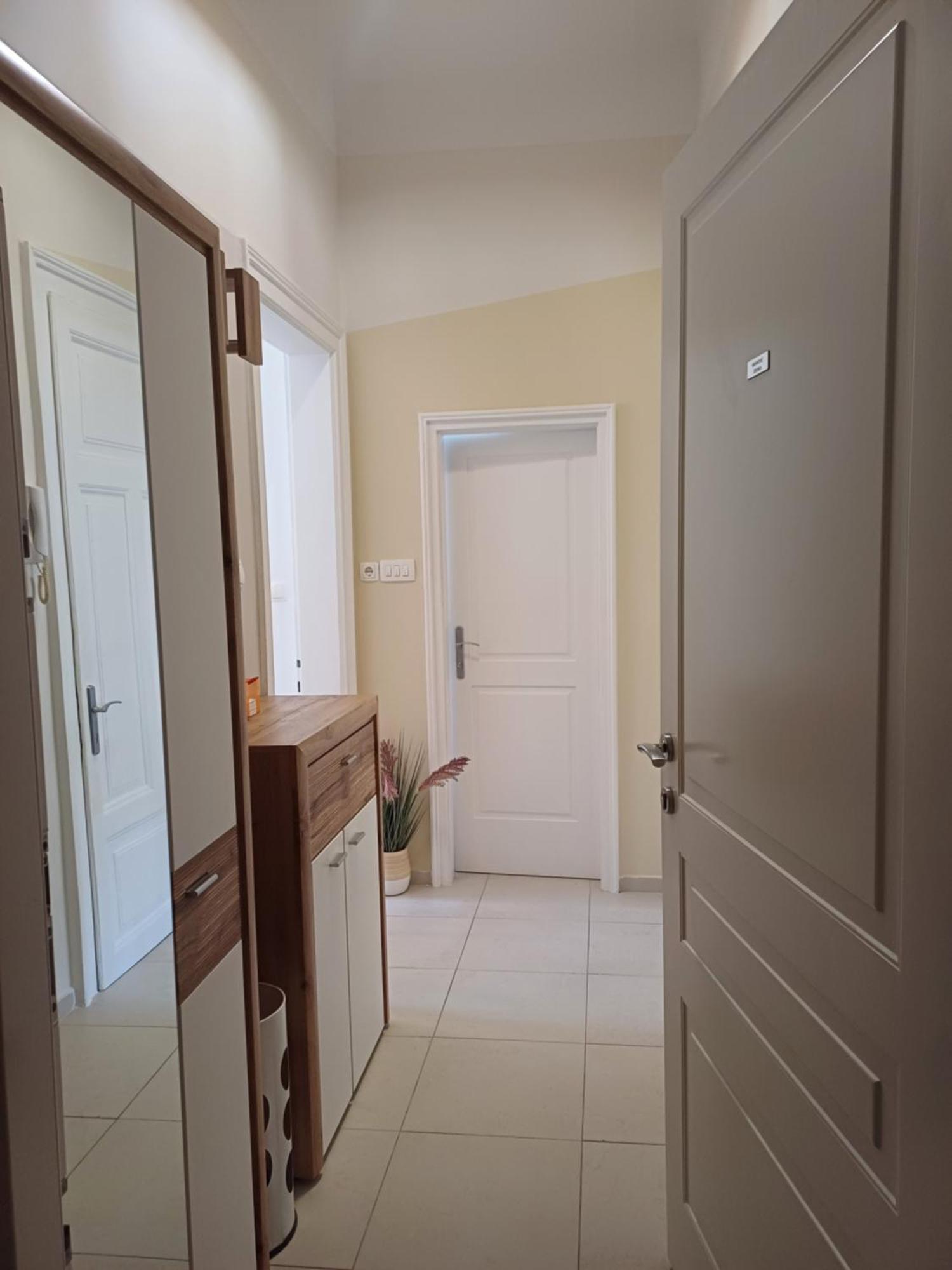 Apartment Zdenka - 100 M From The Beach 奥帕提亚 外观 照片