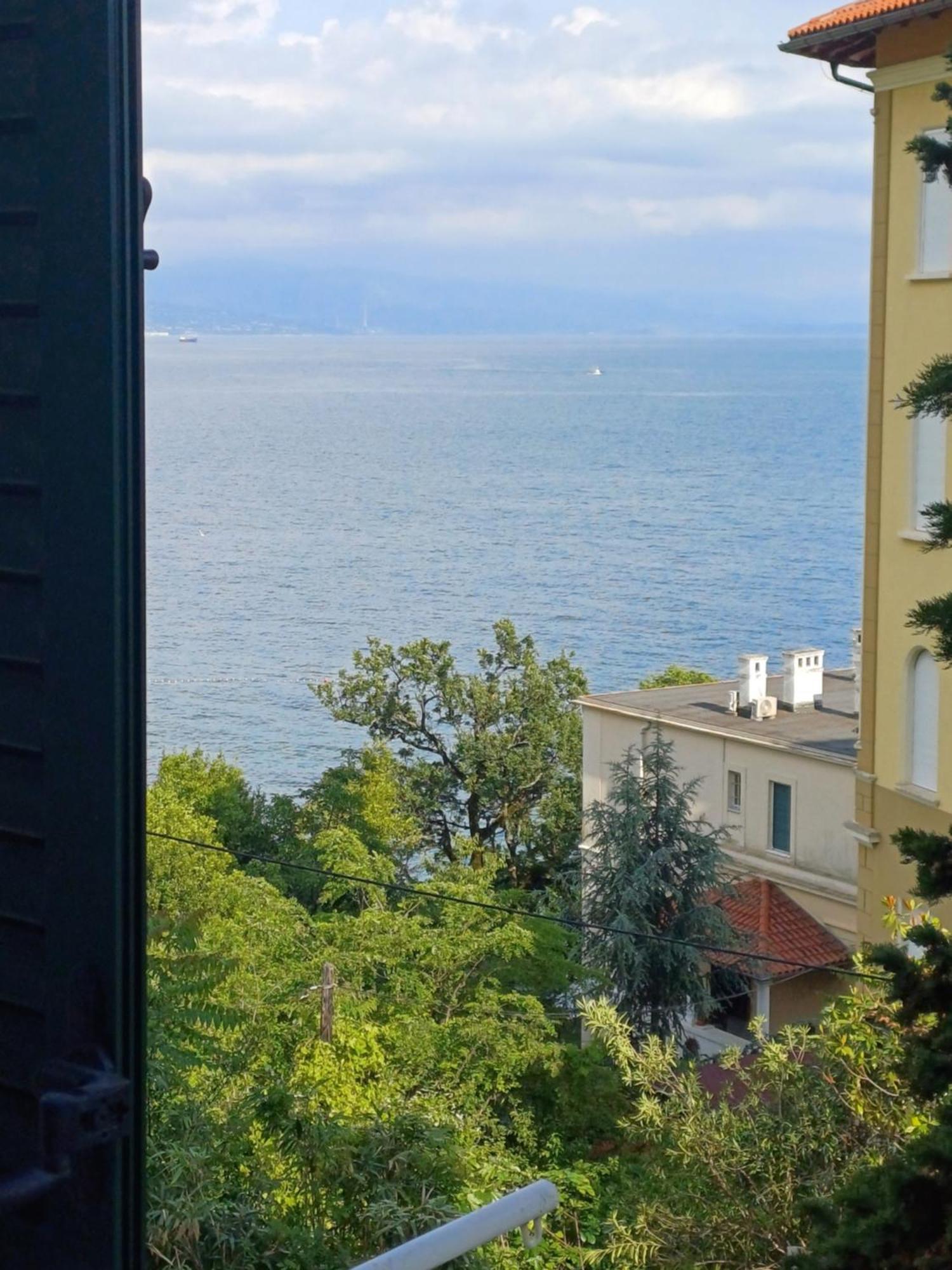 Apartment Zdenka - 100 M From The Beach 奥帕提亚 外观 照片